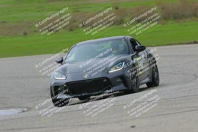 media/Dec-13-2025-OnGrid (Sat) [[98be3c0626]]/Group 2 Yellow/Offramp S3/